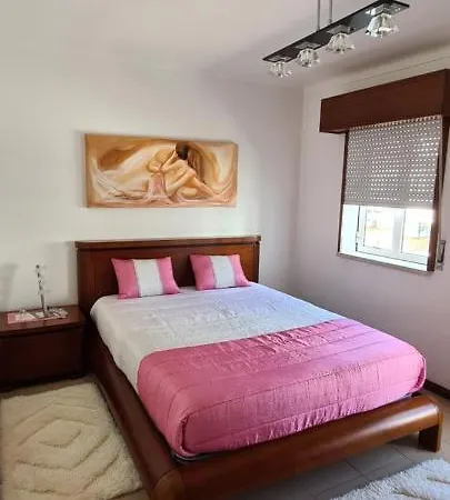 Bbl E Quartos Daire Nazaré